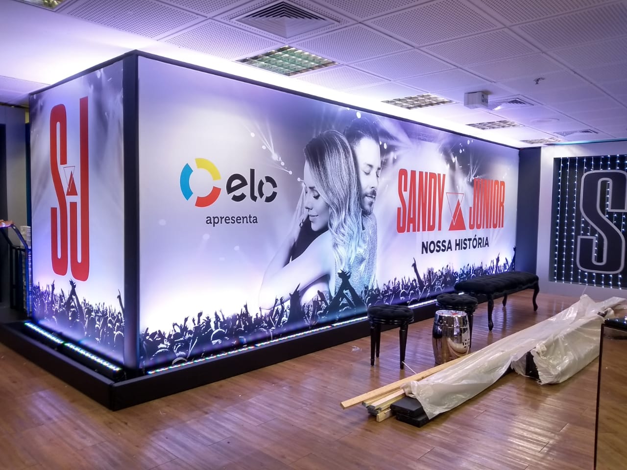 backdrop, painel fundo de palco, painel com moldura, backdrop caixa